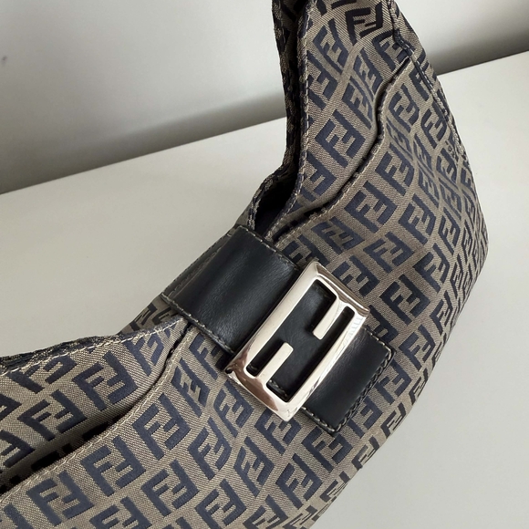 SOLD!! Fendi vintage Zucchino shoulder bag - Picture 2 of 16